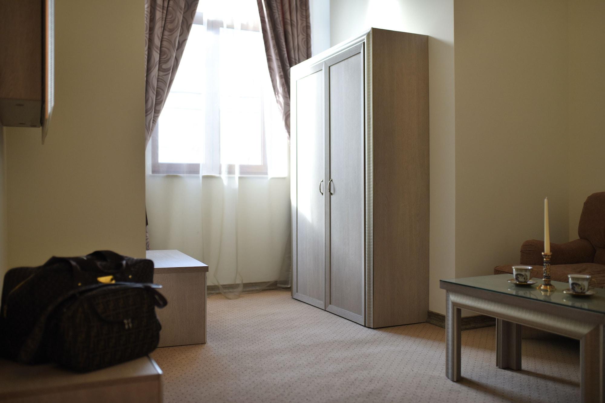 Euro Hotel Grivita Bucharest Luaran gambar