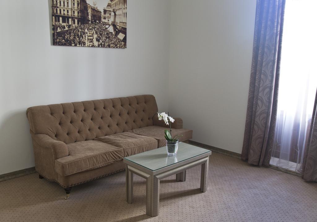 Euro Hotel Grivita Bucharest Luaran gambar