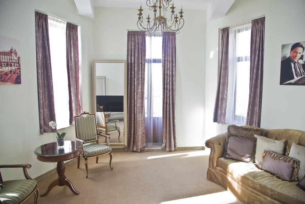 Euro Hotel Grivita Bucharest Luaran gambar