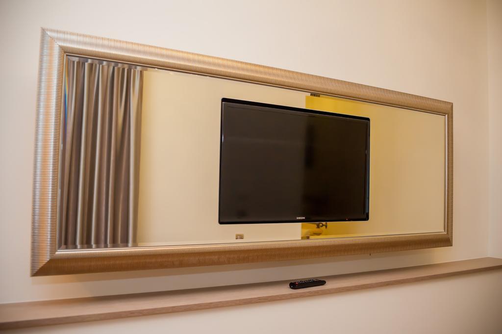 Euro Hotel Grivita Bucharest Luaran gambar