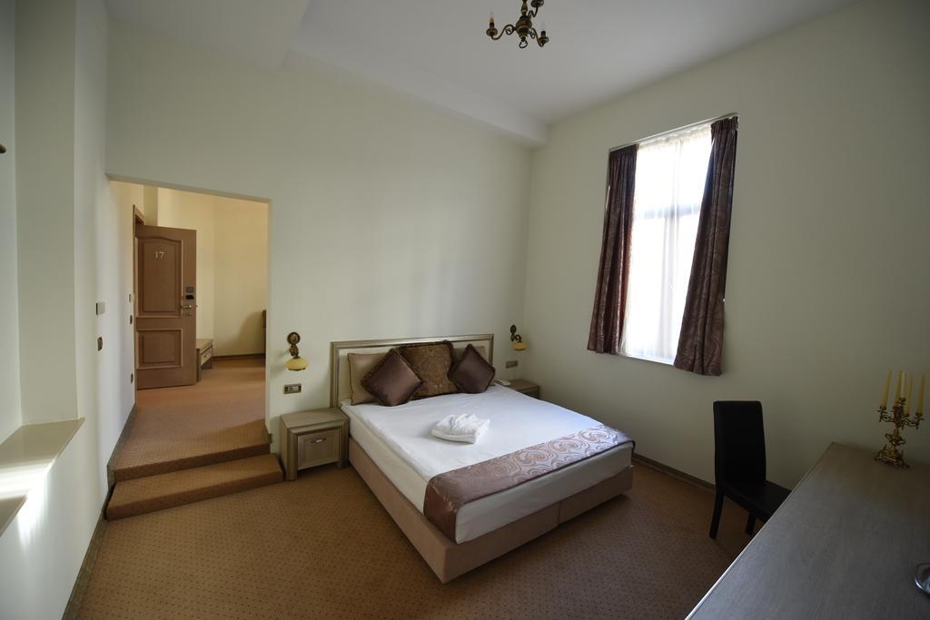 Euro Hotel Grivita Bucharest Luaran gambar