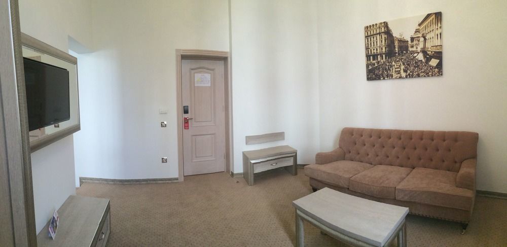 Euro Hotel Grivita Bucharest Luaran gambar